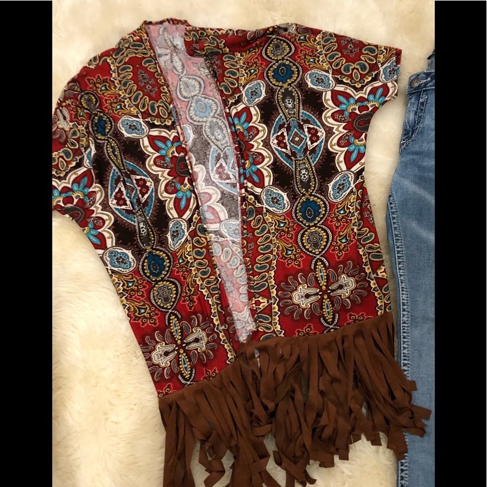 Cardigan with fringe